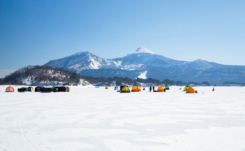 Ice Fishing in Urabandai