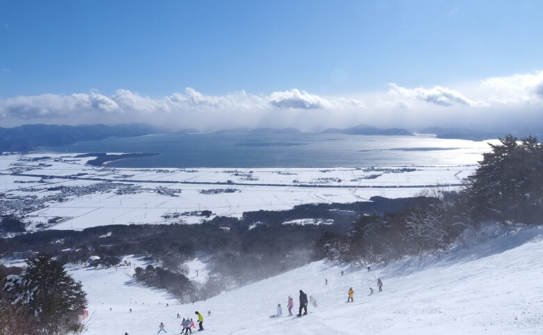 Ski and Snowboard in Inawashiro